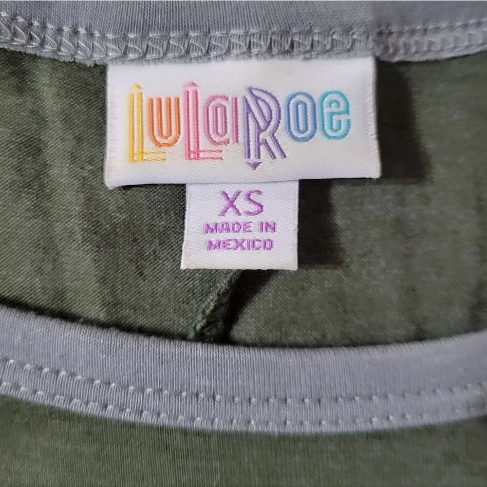 LuLaRoe Carly Green Swing Dress Scoop-neck Short Sleeve Hi-Low Hemline